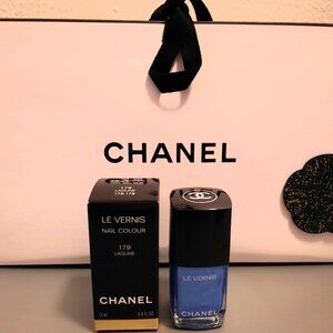 CHANEL LE VERNIS Nail Colour in Lagune #179 + 8 CHANEL Samples OBO